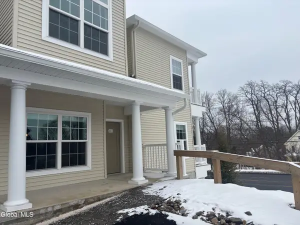 604 Vly Pointe Drive, Niskayuna, NY 12309