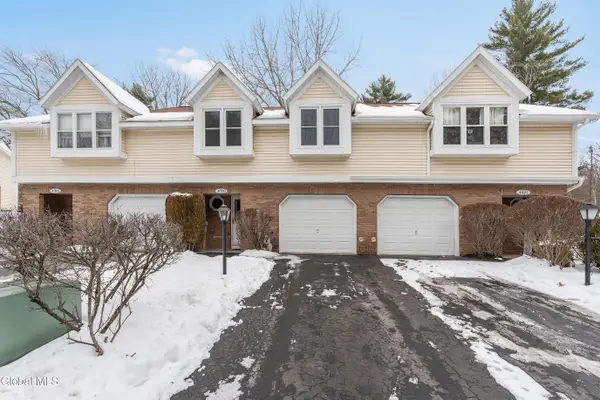 4020 Chaucer Place, Guilderland, NY 12159