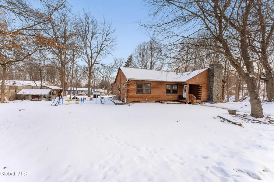 325 Belgrade Street, Schaghticoke Town, NY 12182 - Image #3