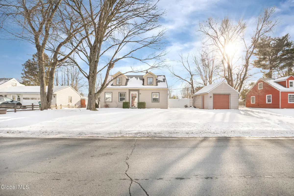 1956 Clement Road, Rotterdam, NY 12303 - Image #1