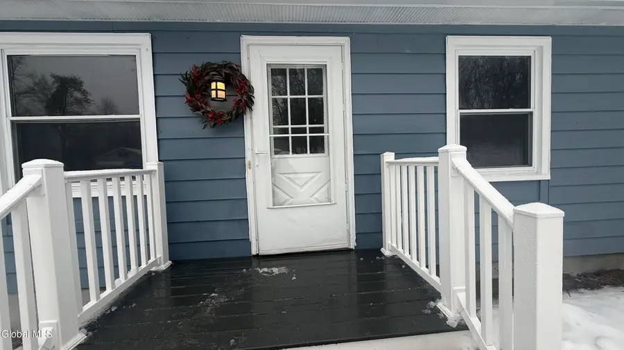 24 Birchwood Lane, Ballston Spa, NY 12020 - #3