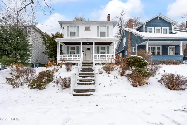 18 Fairlawn Avenue, Albany, NY 12203