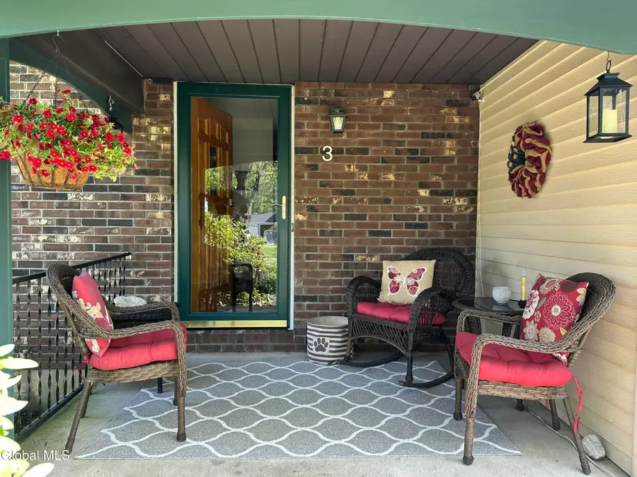 3 Bradstreet Court, Bethlehem, NY 12054 - Image #3