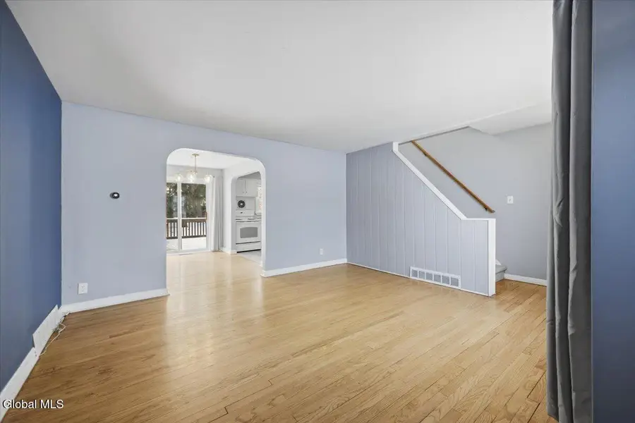 1097 Fort Hunter Road, Schenectady, NY 12303 - Image #3