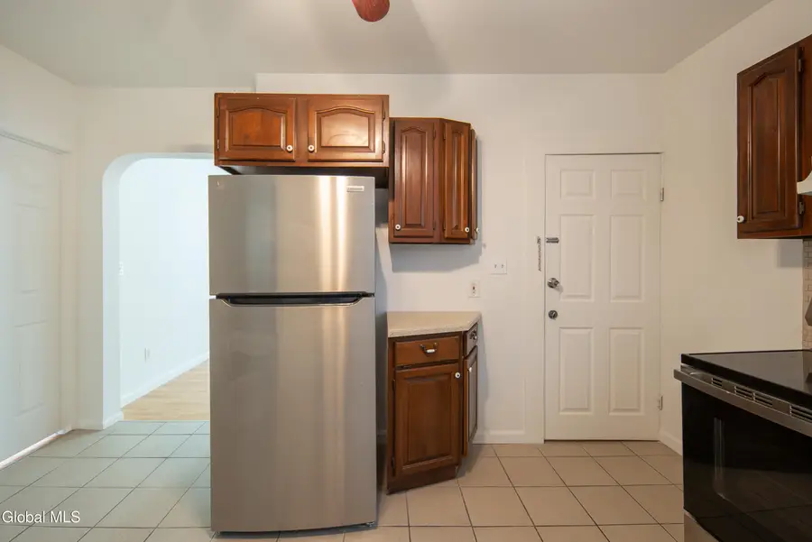 27 Lansing Street, Cohoes, NY 12047 - Image #3