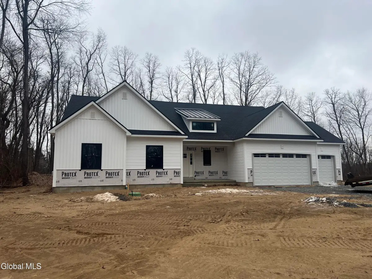 19 Van Patten Drive, Clifton Park, NY 12065 - Image #1