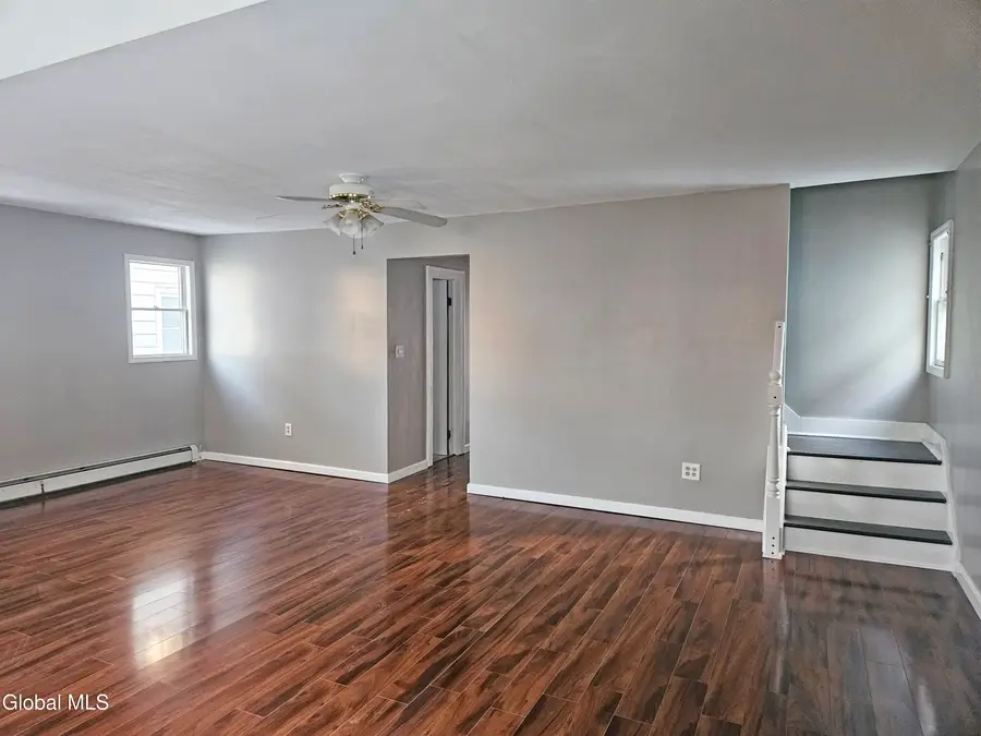 32 Eagle Street, Scotia, NY 12302 - Image #2