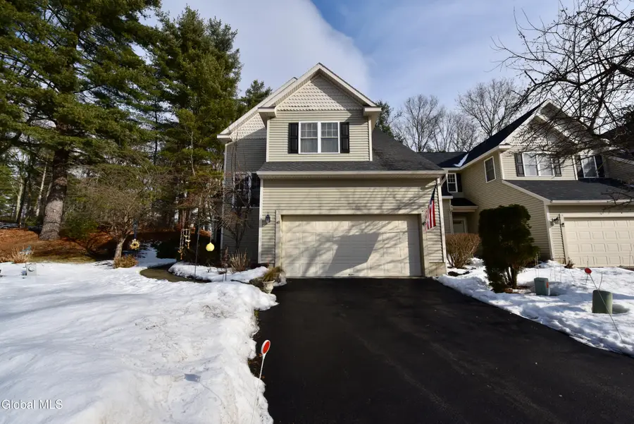 42 Donegal Way, Saratoga Springs, NY 12866 - Image #2