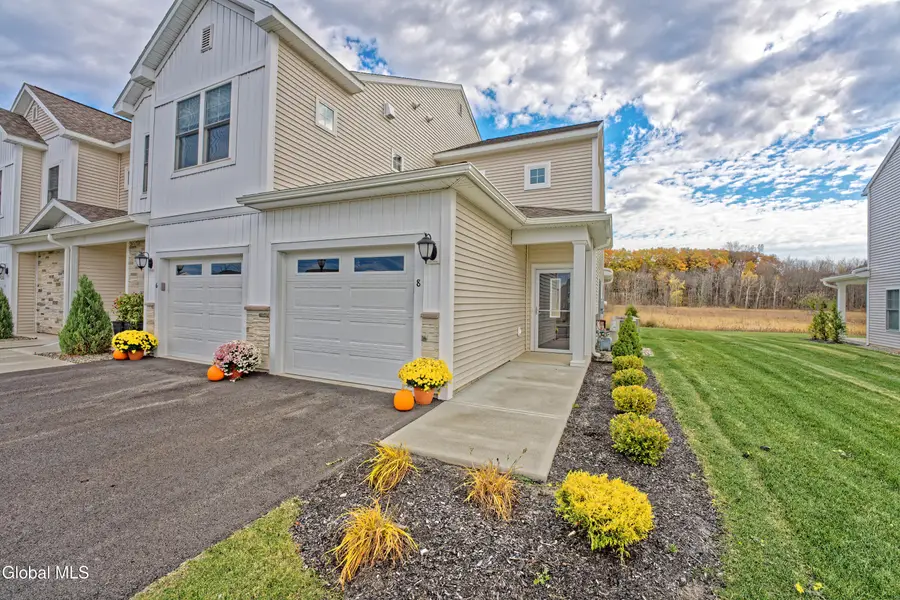 8 Kendra Court, Cohoes, NY 12047 - Image #2