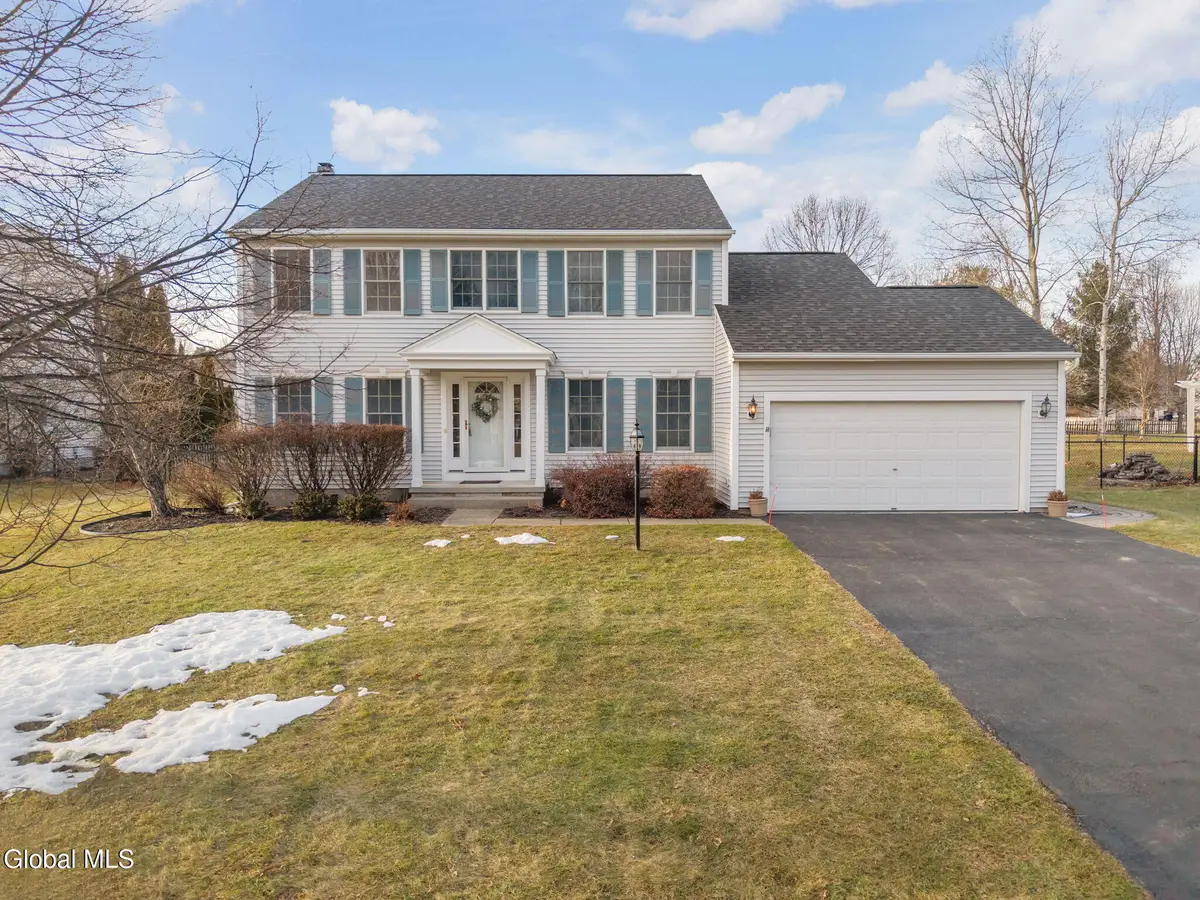 91 Daniel Street, Slingerlands, NY 12159 - Image #1