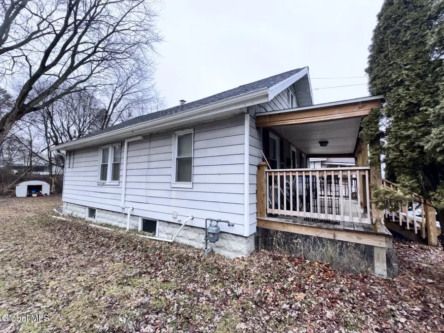 2839 Broadway, Rotterdam, NY 12306 - Image #3