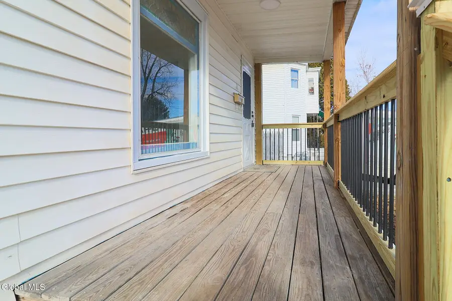 11 Halcyon Street, Scotia, NY 12302 - Image #3