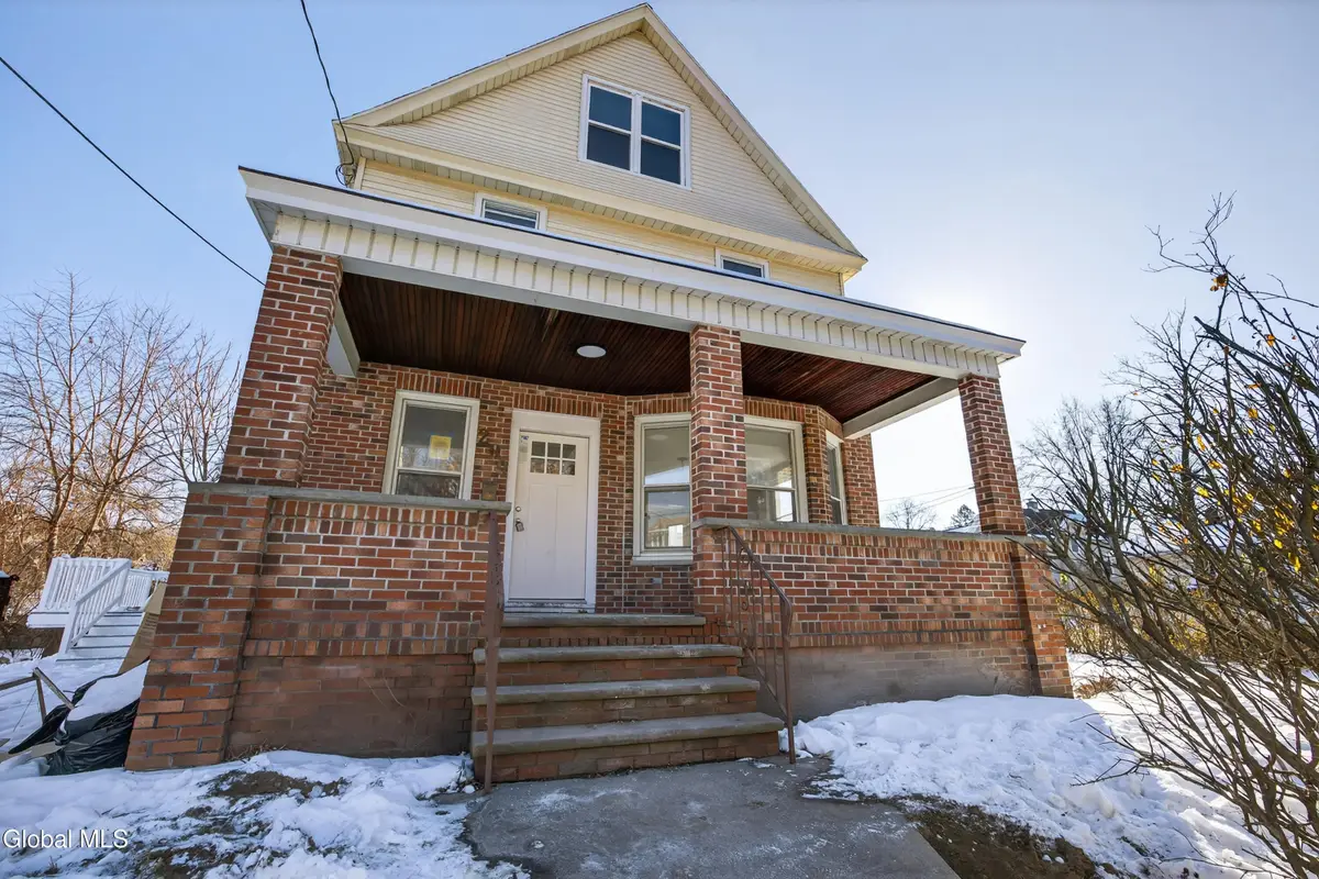 209 Elmer Avenue, Schenectady, NY 12308 - Image #1