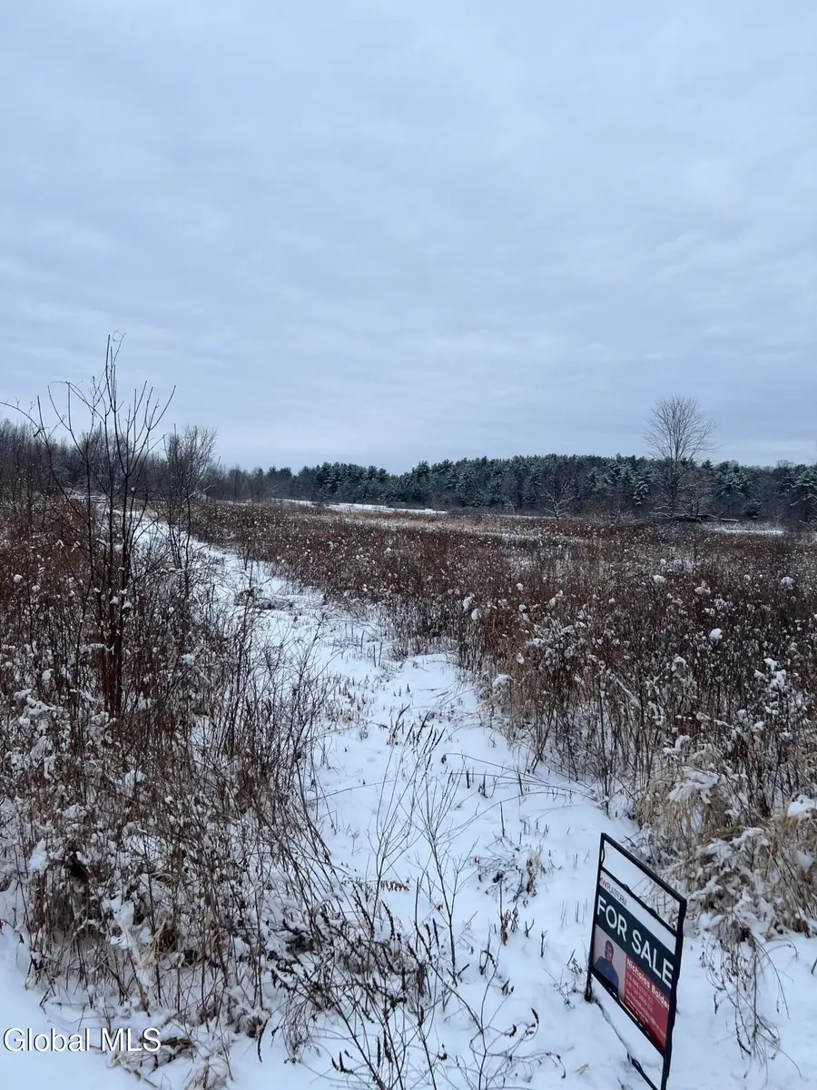 L3.3 New York 197, Fort Edward, NY 12828 - #2