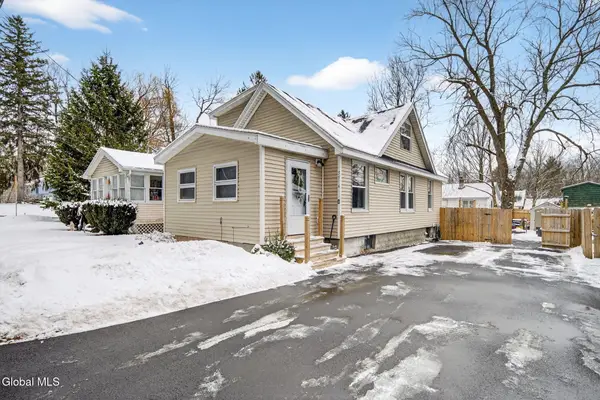 3516 Consaul Road, Niskayuna, NY 12304