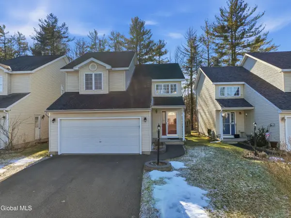 1022 Sterling Ridge Drive, Rensselaer, NY 12144