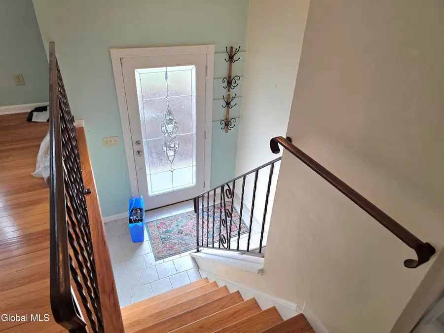 7A/B Par Del Rio, Clifton Park, NY 12065 - Image #3