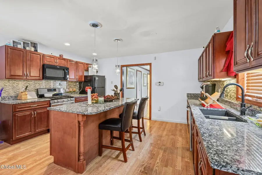 1827 8th Street, Rensselaer, NY 12144 - Image #2