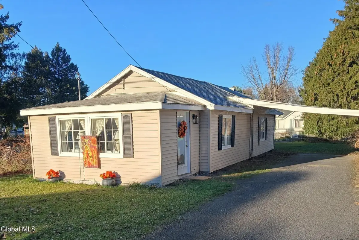 347 Hillcrest Street, Troy, NY 12182 - Image #1