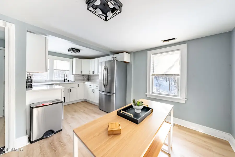 4207 Albany Street, Colonie, NY 12205 - #3