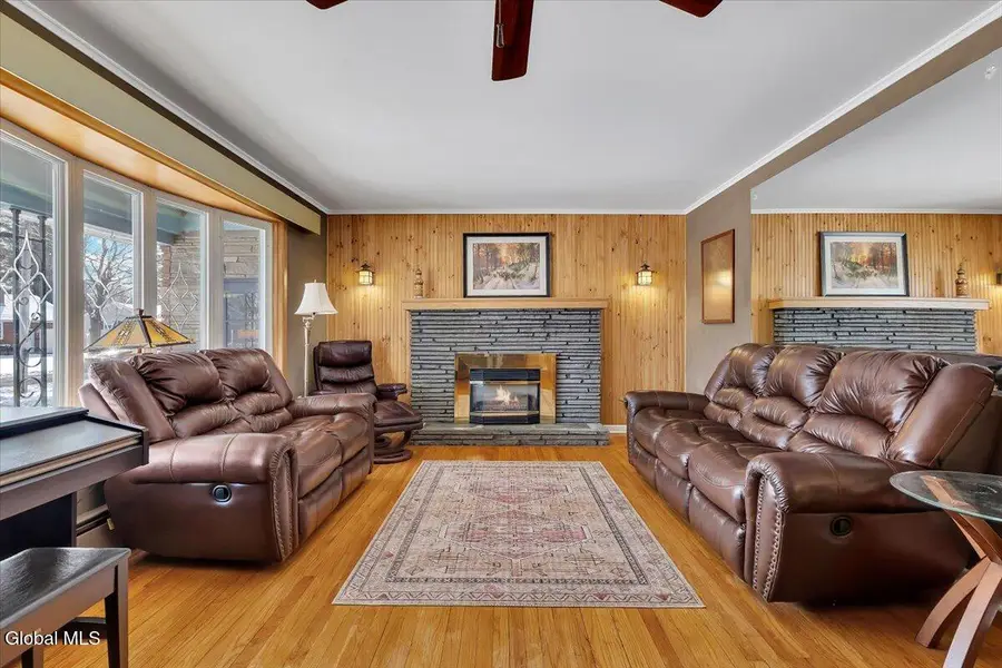 6 Evergreen Boulevard, Glenville, NY 12302 - Image #3