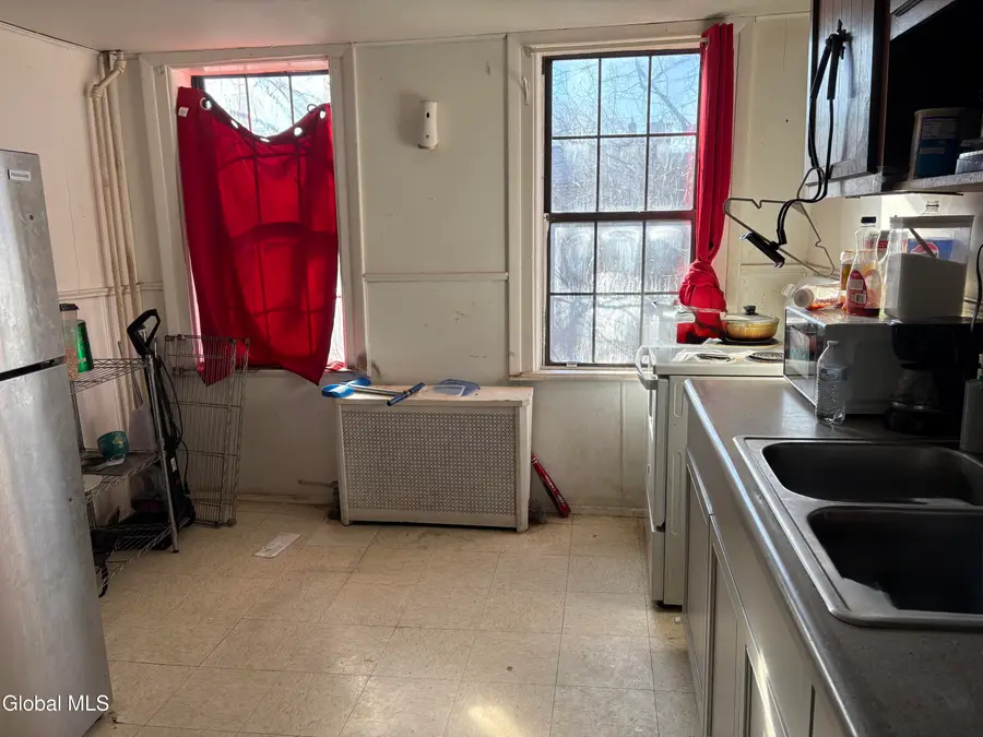 54 Delaware Street, Albany, NY 12202 - Image #3