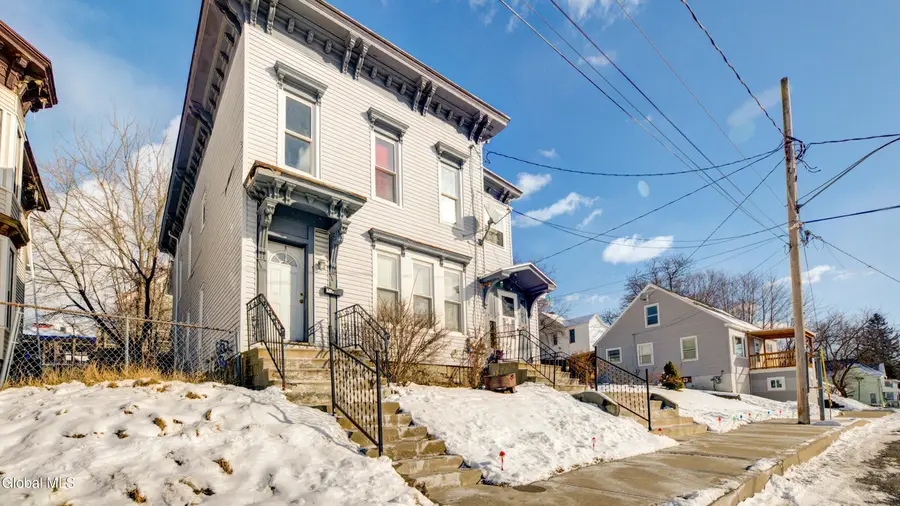 85 Fairview Place, Amsterdam, NY 12010 - Image #2