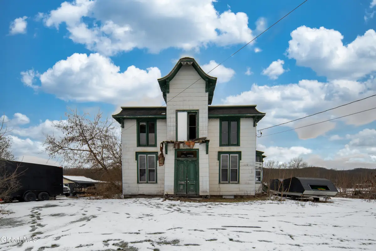 332 Hudson Avenue, Mechanicville, NY 12118 - Image #1