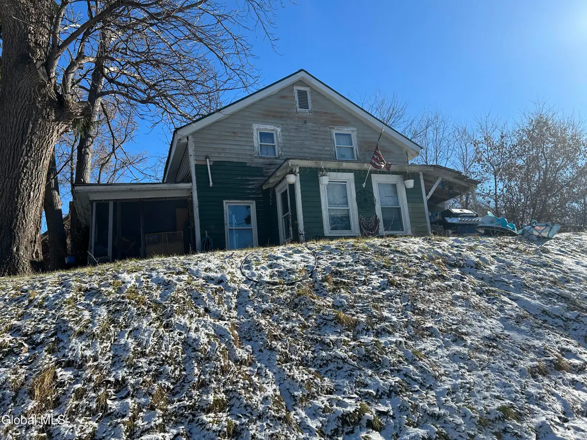 24 Algonkin Street, Ticonderoga, NY 12883 - Image #1