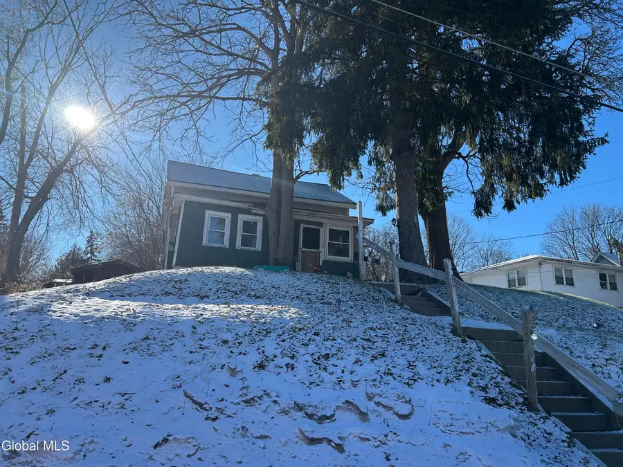 24 Algonkin Street, Ticonderoga, NY 12883 - Image #2