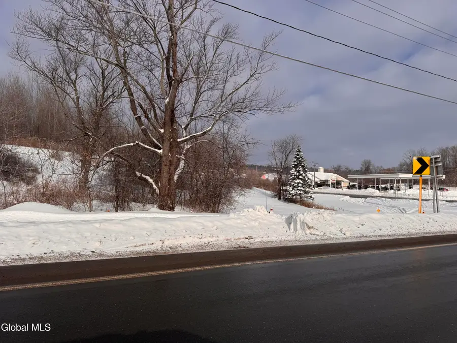 4048 New York 2, Troy, NY 12180 - Image #2