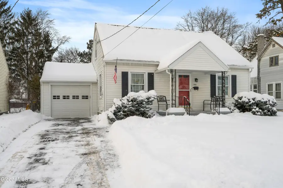 2011 Robinwood Avenue, Rotterdam, NY 12306 - Image #2