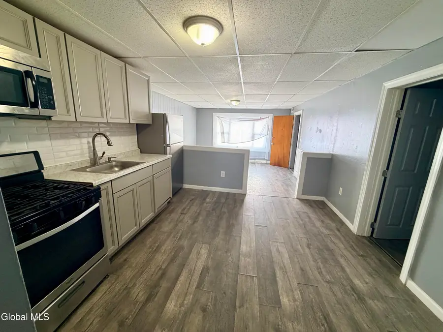 1333 Broadway, Watervliet, NY 12189 - Image #3