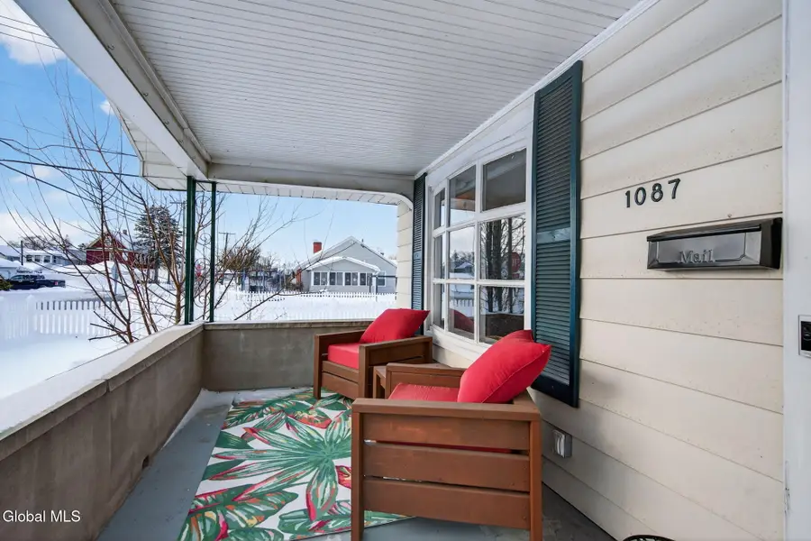 1087 Laura Street, Rotterdam, NY 12306 - Image #3