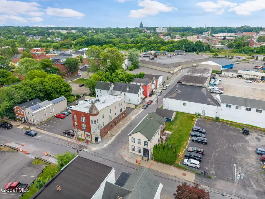 206 Front Street, Schenectady, NY 12305 - Image #2