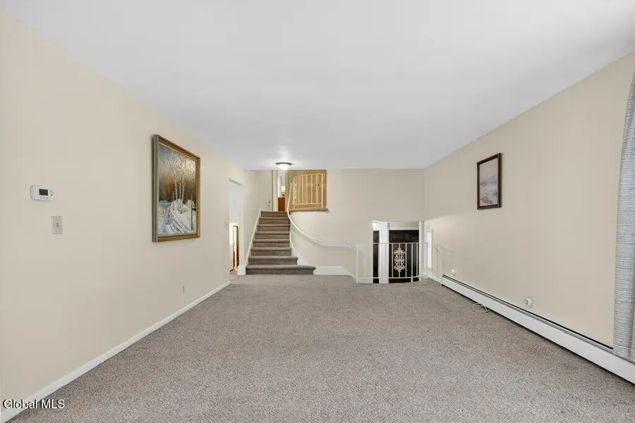 2 Dawn Drive, Colonie, NY 12205 - Image #3