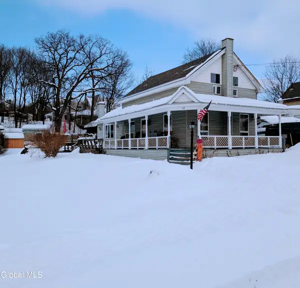 10 Prospect Avenue, Port Henry, NY 12974