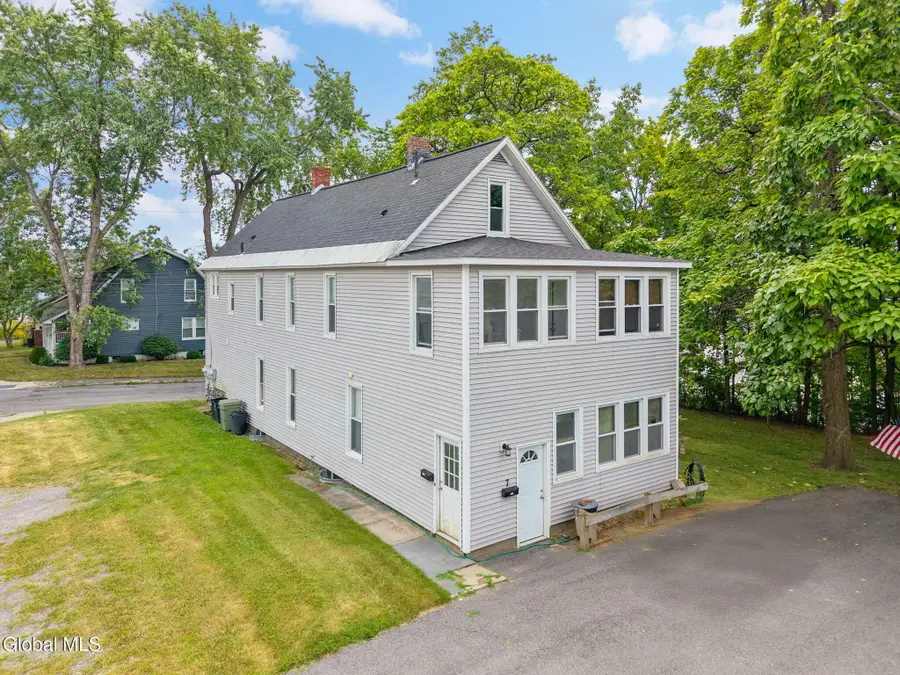 7 N Center Street, Schenectady, NY 12302 - #3