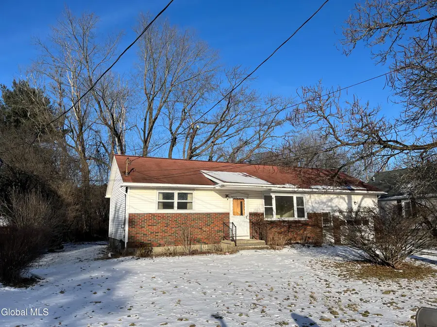 1377 Tracy Avenue, Niskayuna, NY 12309 - #3