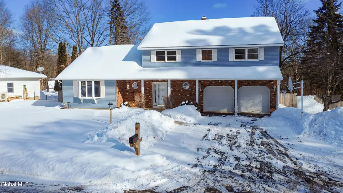 7 Edgewood Drive, Gloversville, NY 12078 - Image #1
