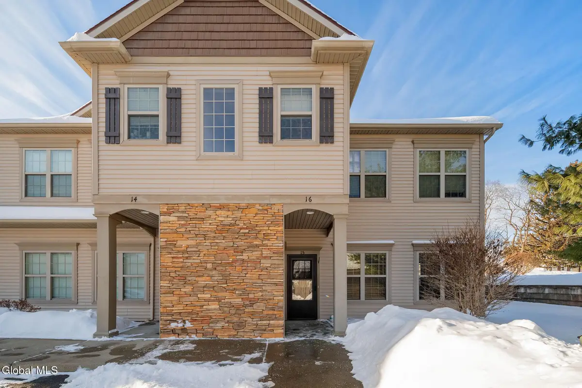 73 Saratoga Road #APT 15, Glenville, NY 12302 - #1