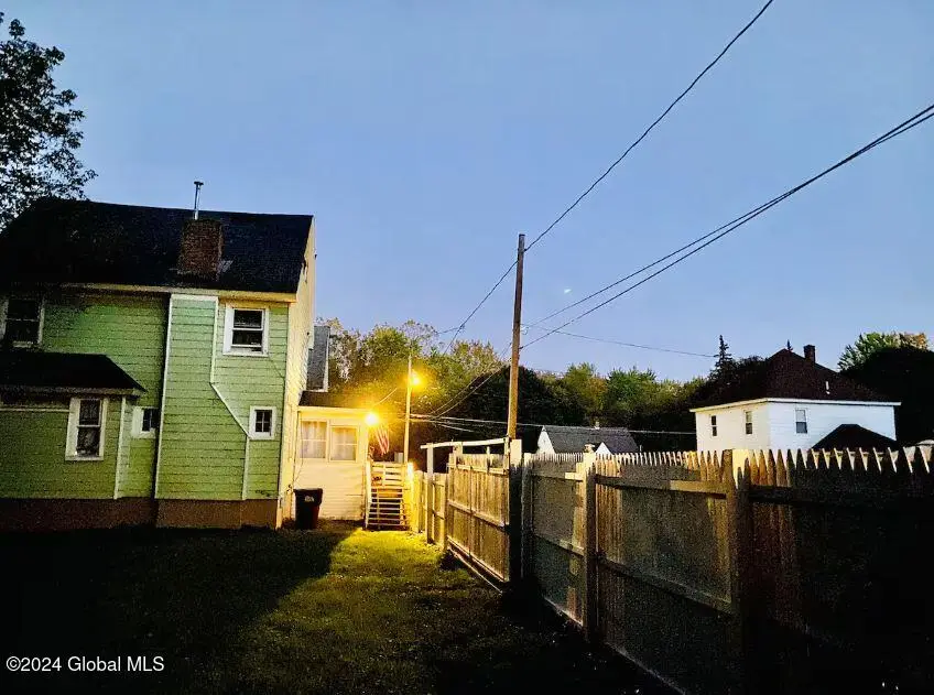 4 Lafayette Street, Gloversville, NY 12078 - #2