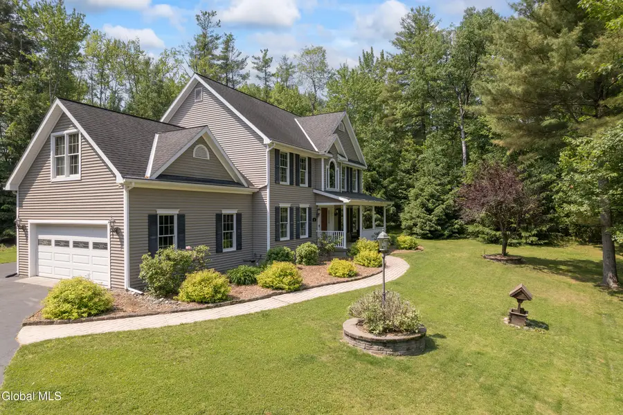 26 Marie Heights, West Sand Lake, NY 12196 - #3