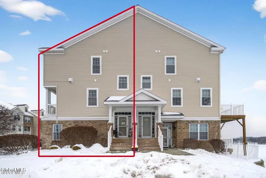 4201 Admirals Walk Drive, Cohoes, NY 12047 - #3