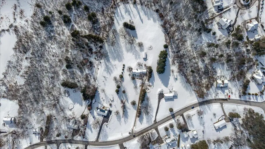 42 Vosburgh Road, Halfmoon, NY 12118 - #3