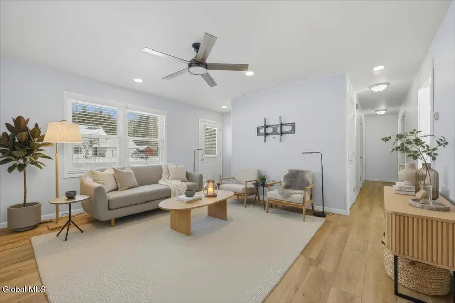 21 Pinewood Hollow Road, Queensbury, NY 12804 - #3