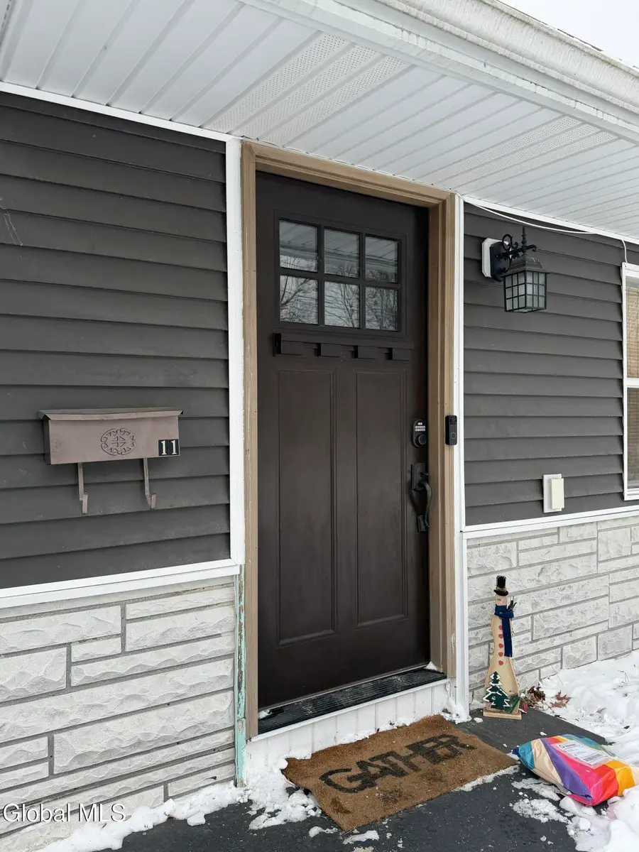 11 Hanifin Avenue, Colonie, NY 12205 - #3