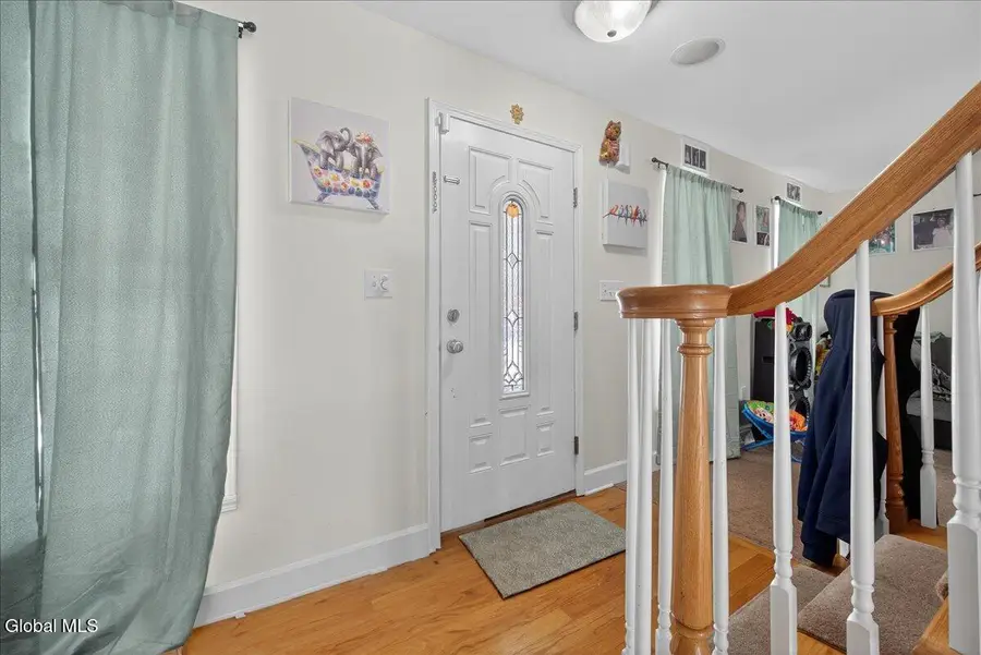 118 Horizon Boulevard, Rotterdam, NY 12306 - #2
