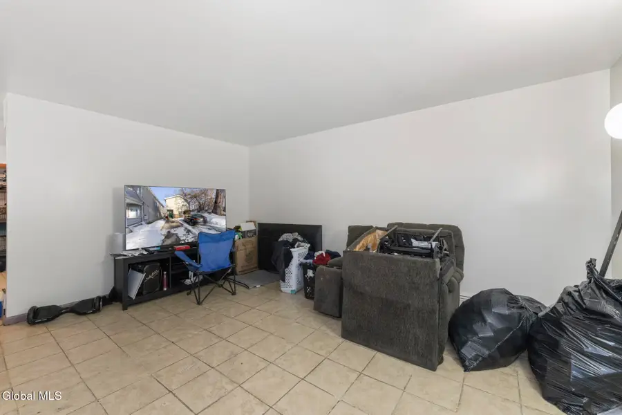 227-229 Elm Street, Schenectady, NY 12304 - #3