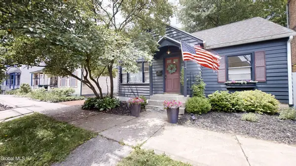 207 Regent Street, Saratoga Springs, NY 12866